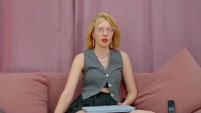 karolinarode public webcam profile photo 5