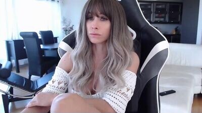 karolynn_fitness public webcam profile photo 4