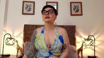 kat_paradisse public webcam profile photo 4