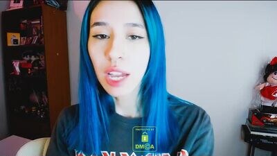 katara_a public webcam profile photo 3