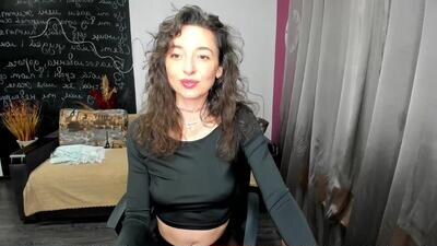 kate_millersi public webcam profile photo 3