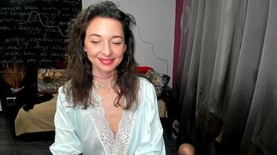 kate_millersi public webcam profile photo 8