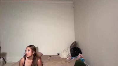 kateharperr public webcam profile photo 6