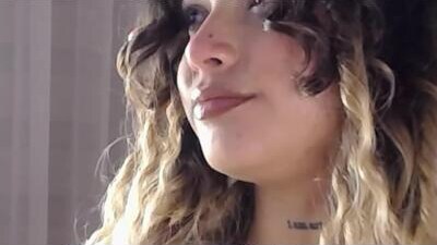 katejolie public webcam profile photo 7