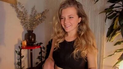 katekacao public webcam profile photo 3