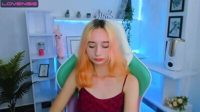 katia_kim public webcam profile photo 2