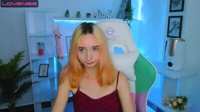 katia_kim public webcam profile photo 10