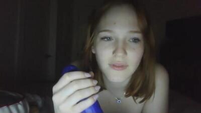 katie_katnips public webcam profile photo 3