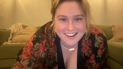 katiecopper27 public webcam profile photo 3