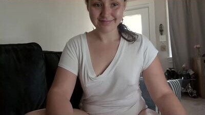 katieericson13 public webcam profile photo 10