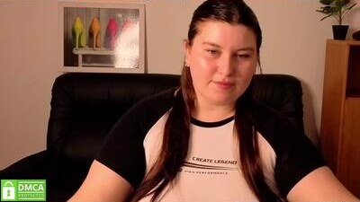 katina_deeplou4 public webcam profile photo 9