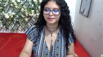 katrinavillalobos public webcam profile photo 3