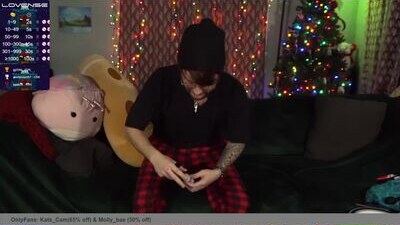 kats_cam public webcam profile photo 10
