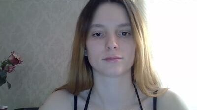 katte_light public webcam profile photo 8