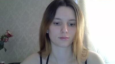 katte_light public webcam profile photo 10