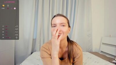 katticharm public webcam profile photo 2