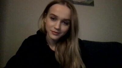 katty_kerol public webcam profile photo 3
