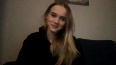 katty_kerol public webcam profile photo 4