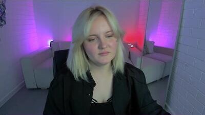 katybriggs public webcam profile photo 5