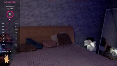 kaya_davies public webcam profile photo 6