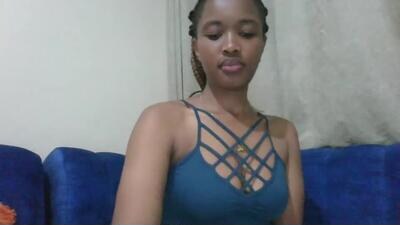 kaylar005 public webcam profile photo 2