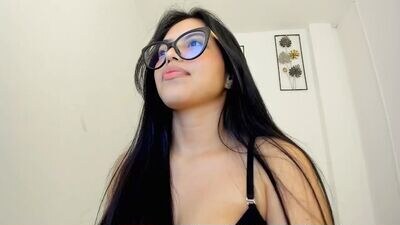 kaylie_hoz public webcam profile photo 4