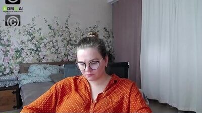 kellykleine public webcam profile photo 3