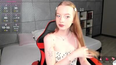 kellymeoww public webcam profile photo 2