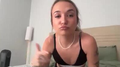 kelseyblu public webcam profile photo 3