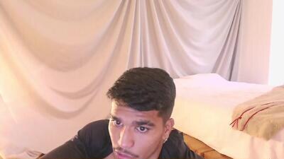 kendalltyler public webcam profile photo 4