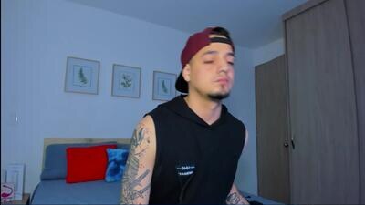 kendel_dimitri public webcam profile photo 3