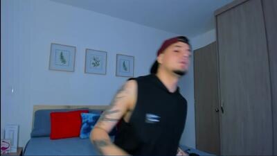 kendel_dimitri public webcam profile photo 4