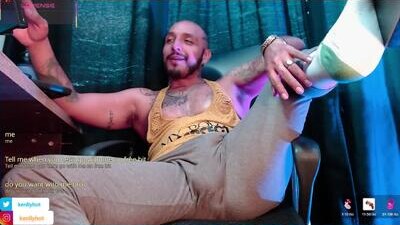 kenllyhot public webcam profile photo 8
