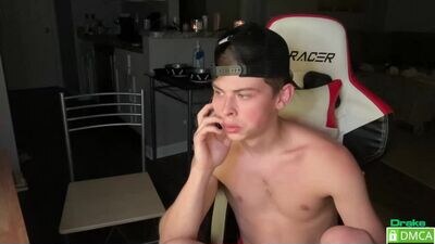 kentuckydrake public webcam profile photo 3