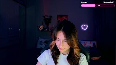 keti_moon public webcam profile photo 4