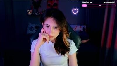 keti_moon public webcam profile photo 8