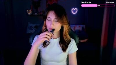 keti_moon public webcam profile photo 9