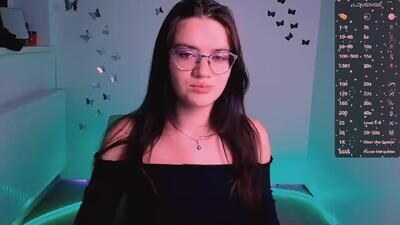 ketrin_pirsss public webcam profile photo 3