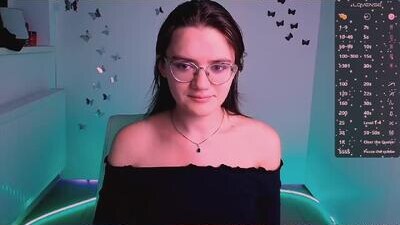 ketrin_pirsss public webcam profile photo 5