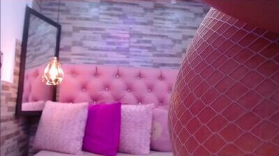 keyla_18x public webcam profile photo 5