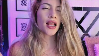 keylin_vich public webcam profile photo 8