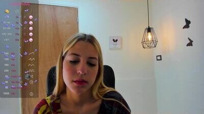keylly_cute public webcam profile photo 5
