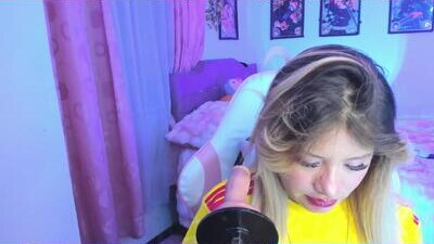 khali_reiss_ public webcam profile photo 9