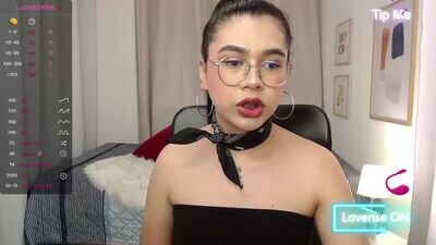 kheny_rose public webcam profile photo 2