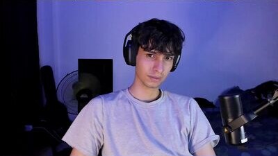 khozler_ public webcam profile photo 5
