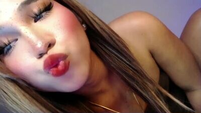 kiera_on_fire public webcam profile photo 3
