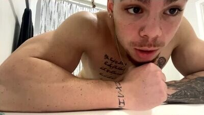 kiingshredded public webcam profile photo 8