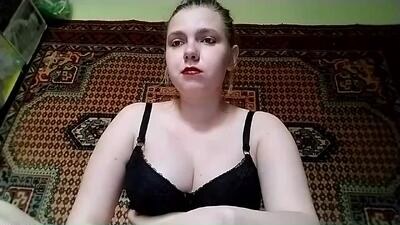 kikibang_ public webcam profile photo 2