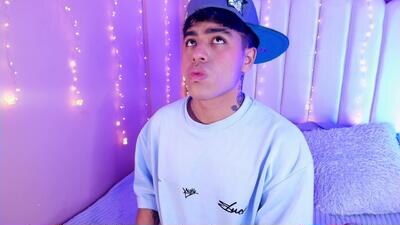 king_azahell public webcam profile photo 2