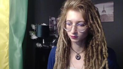 kinky_keira
